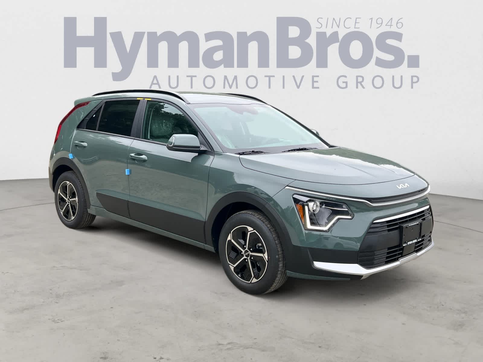 2026 Kia Niro EX HEV's photo