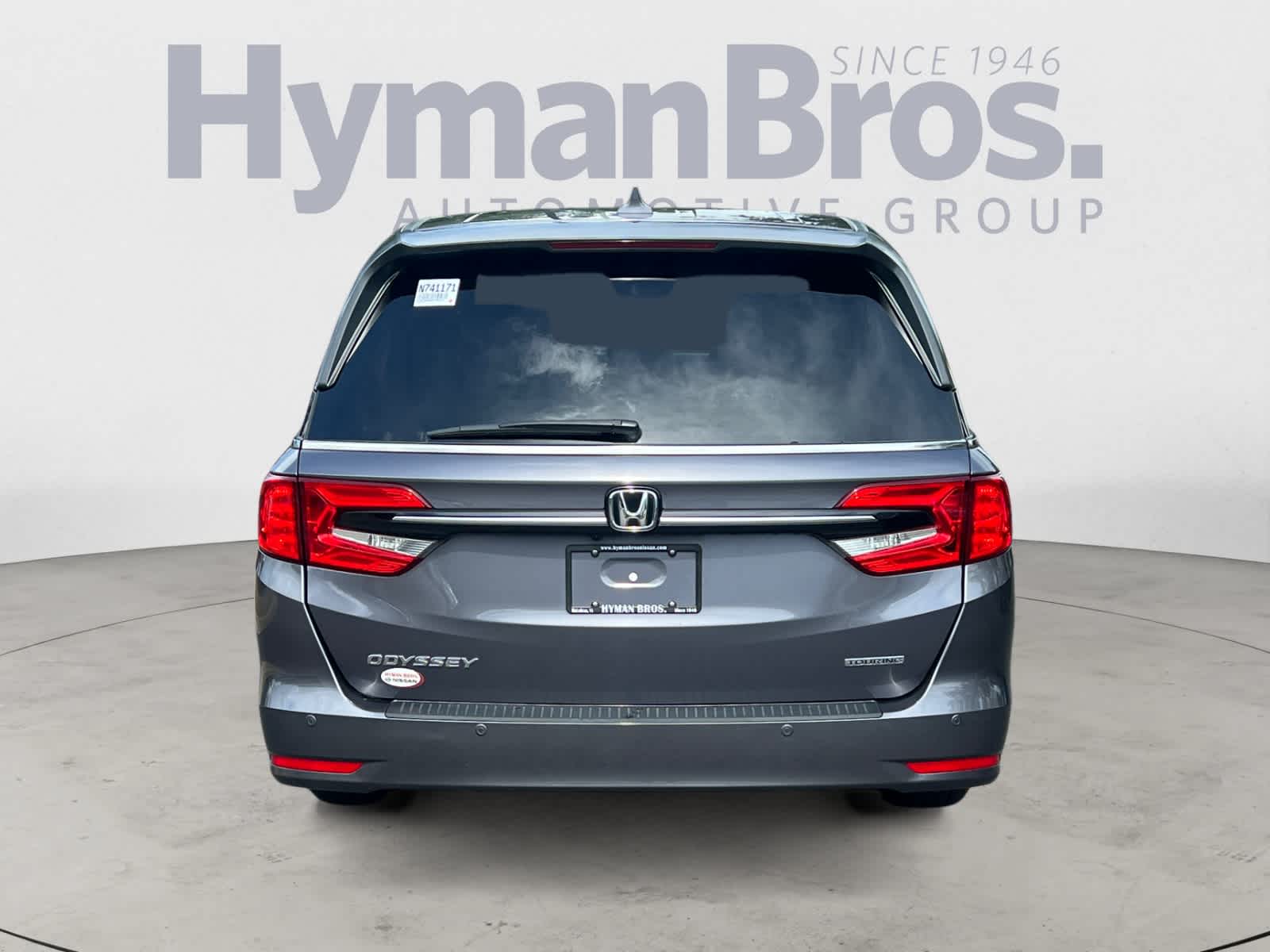 2024 Honda Odyssey Touring photo 4