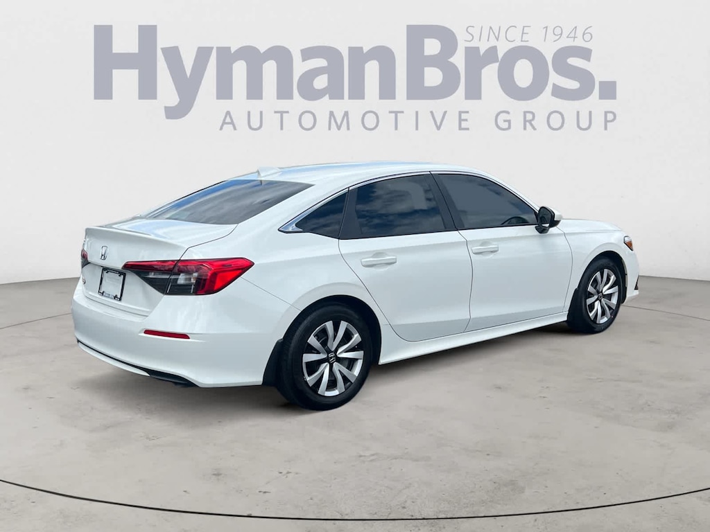 Used 2024 Honda Civic LX CVT