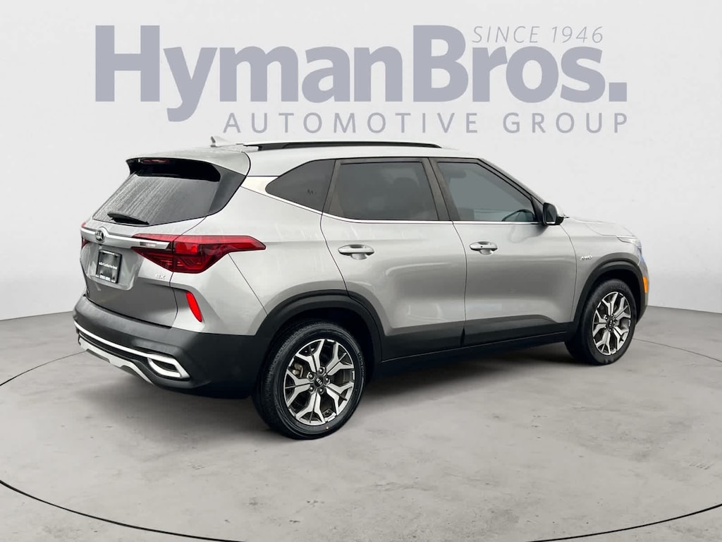 Used 2021 Kia Seltos EX IVT AWD