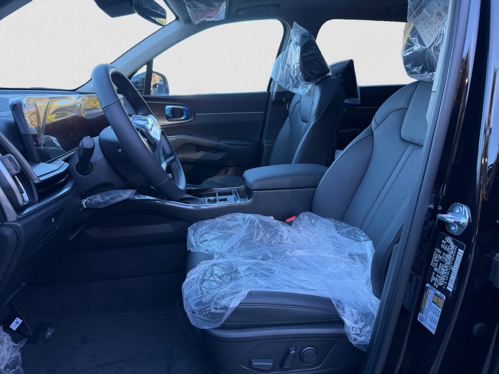 2026 Kia Sorento S - Photo 16