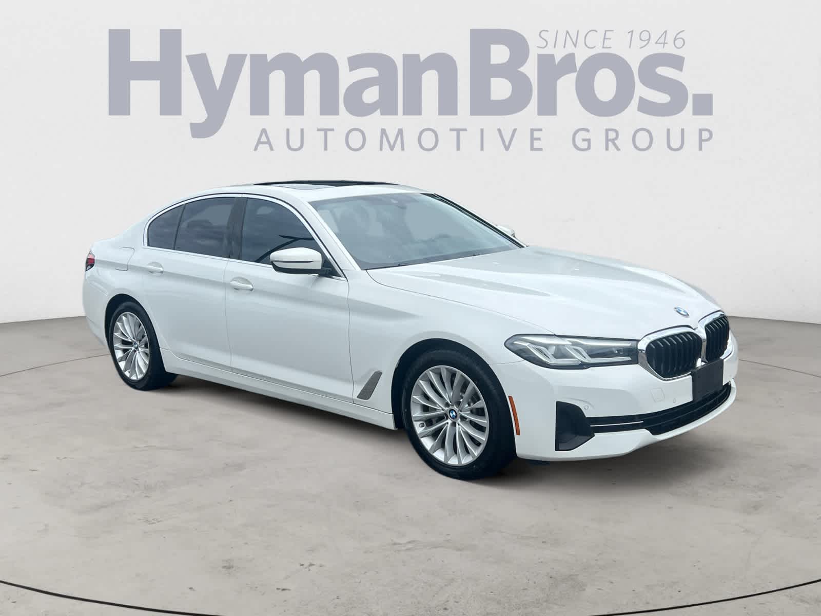 2021 BMW 5 Series 530i xDrive Sedan's photo