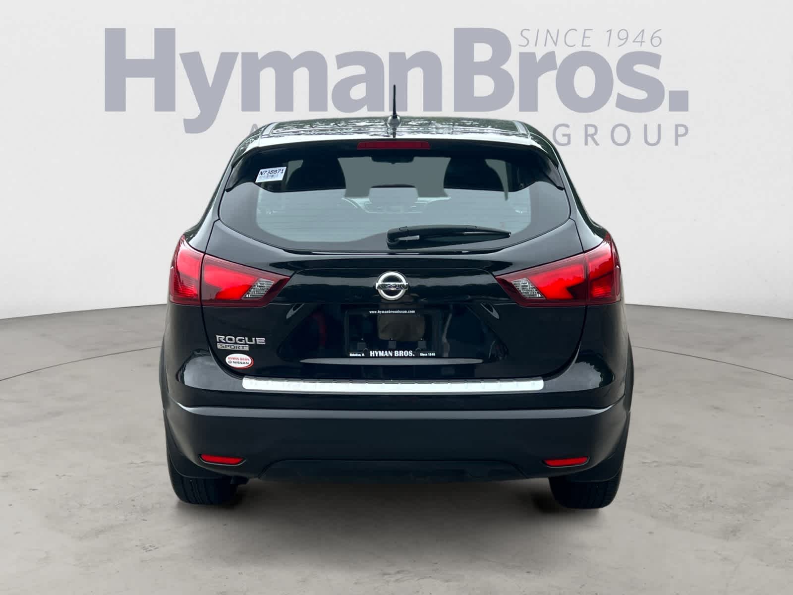 2019 Nissan Rogue Sport S photo 4