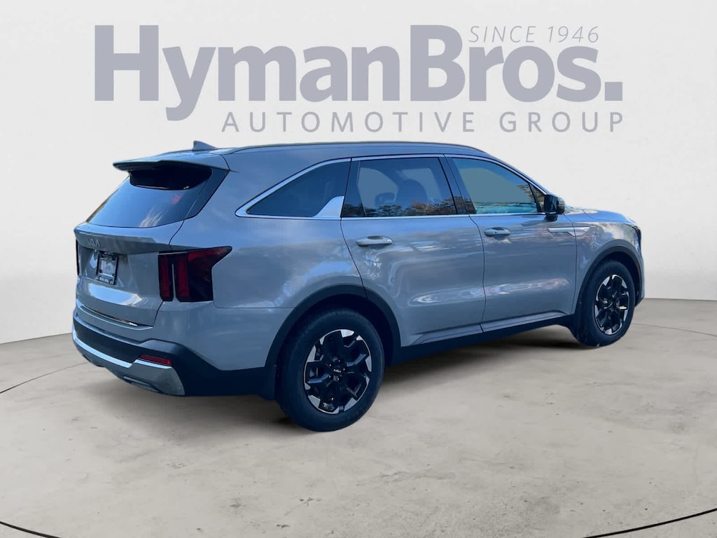 New 2026 Kia Sorento S FWD