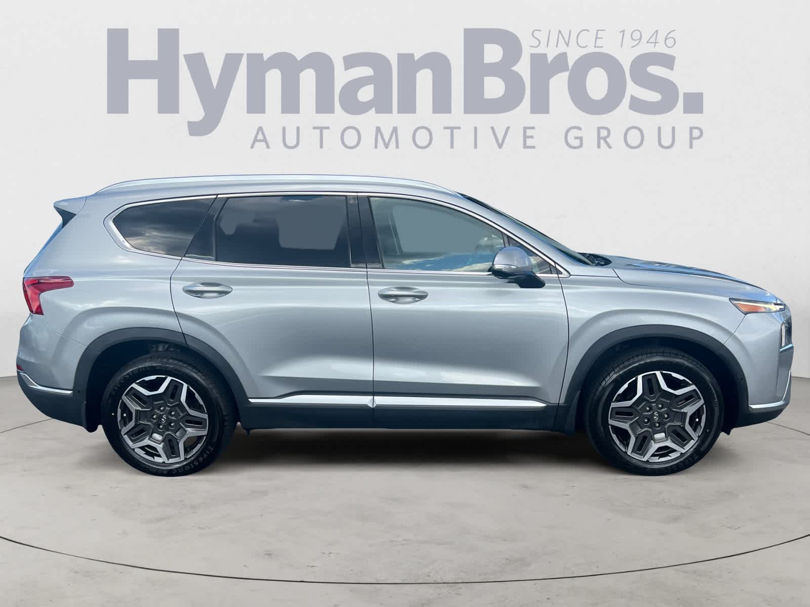 2022 Hyundai Santa Fe Limited photo 2