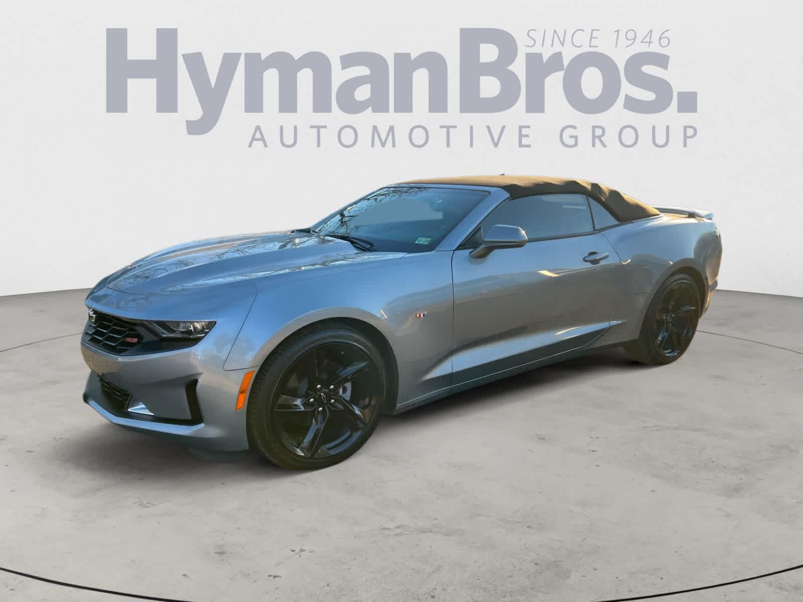 2023 Chevrolet Camaro 2LT photo 2
