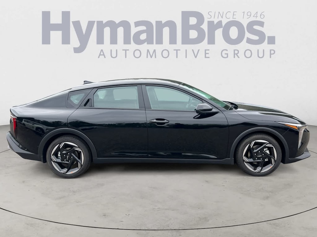 New 2025 Kia K4 EX FWD