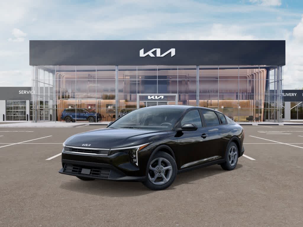 New 2025 Kia K4 LXS FWD