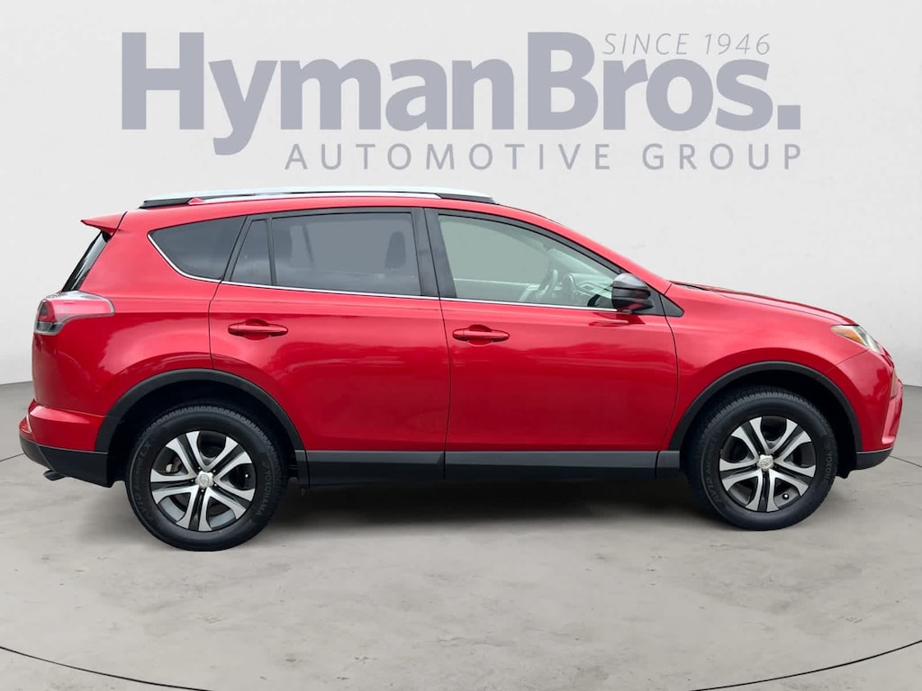 Used 2016 Toyota RAV4 LE AWD