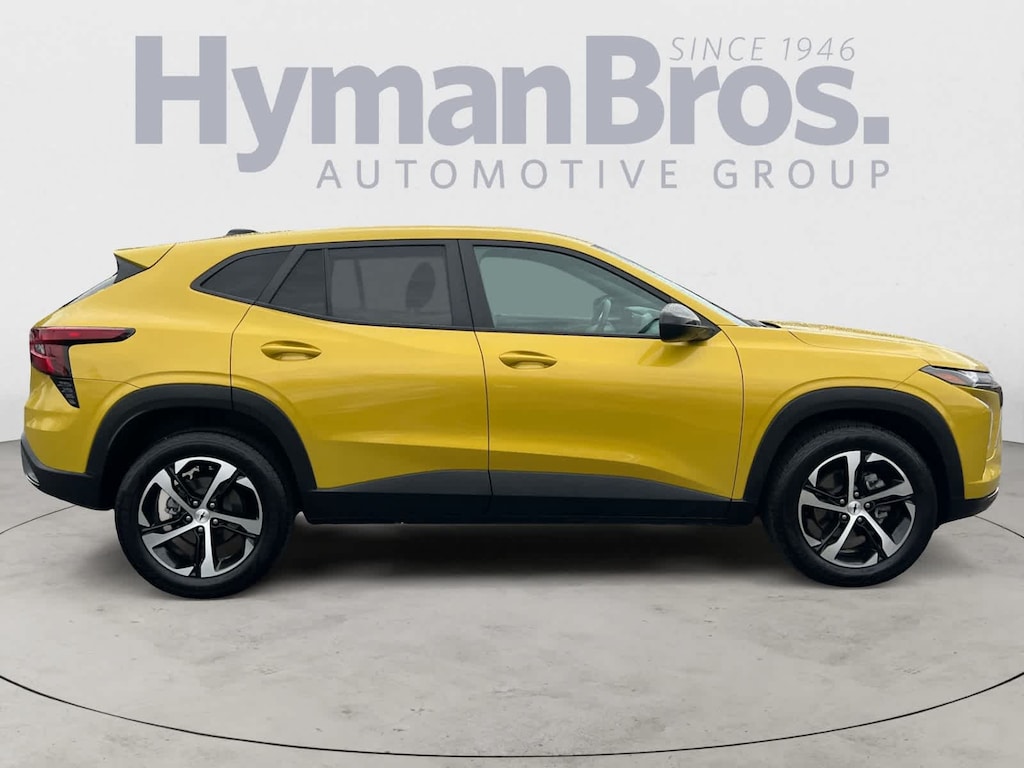 Used 2024 Chevrolet Trax 1RS FWD