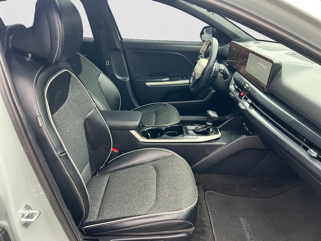 Certified 2025 Kia K4 GT-Line FWD