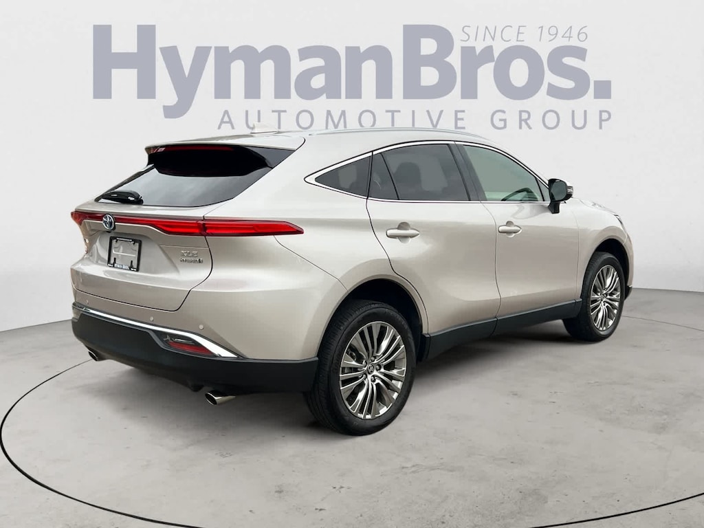 Used 2022 Toyota Venza XLE AWD (Natl)