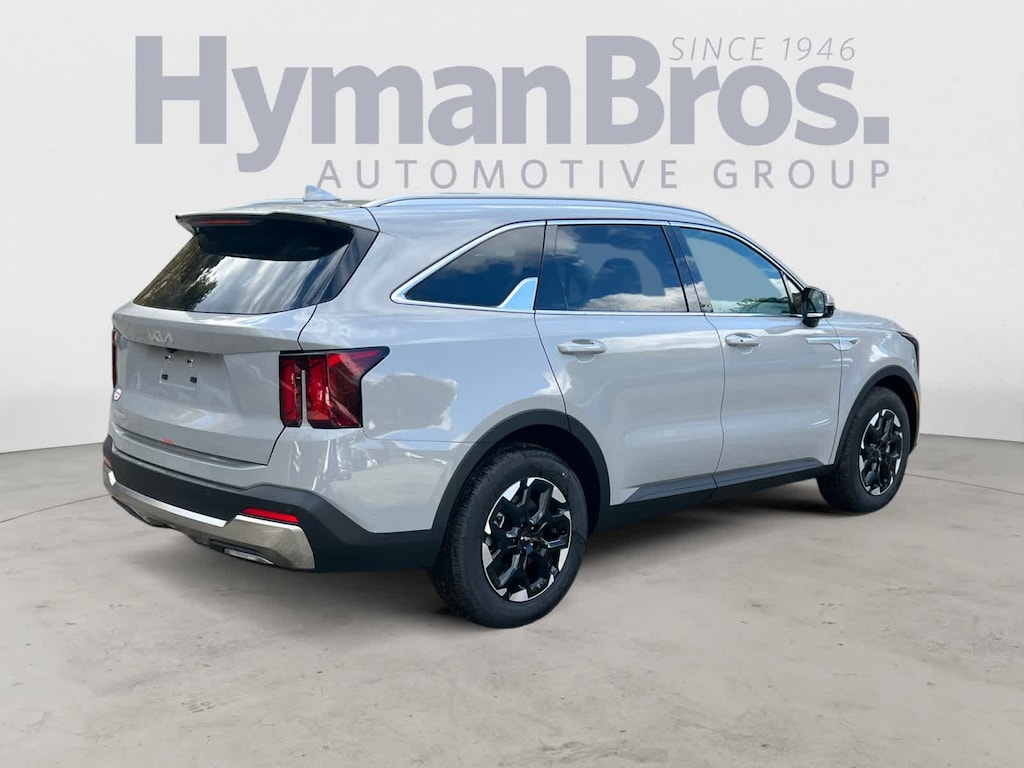 New 2026 Kia Sorento S FWD