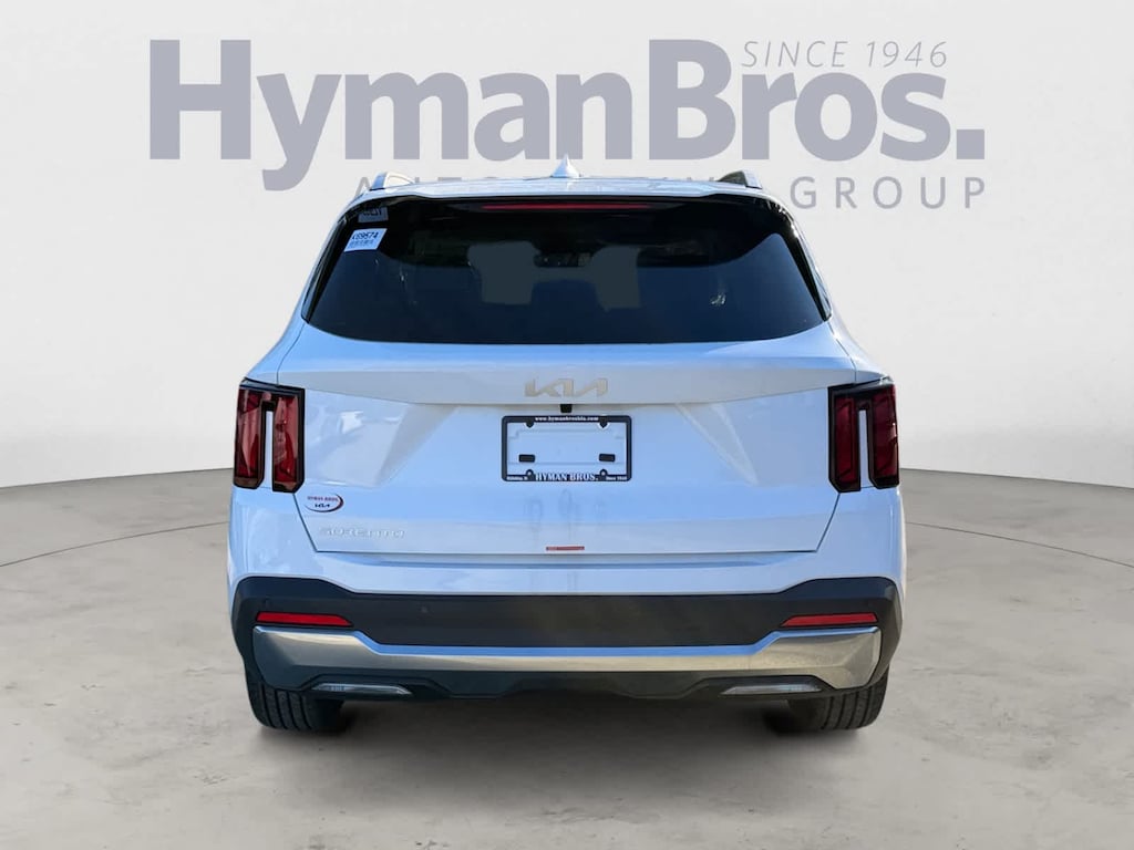 New 2026 Kia Sorento S FWD