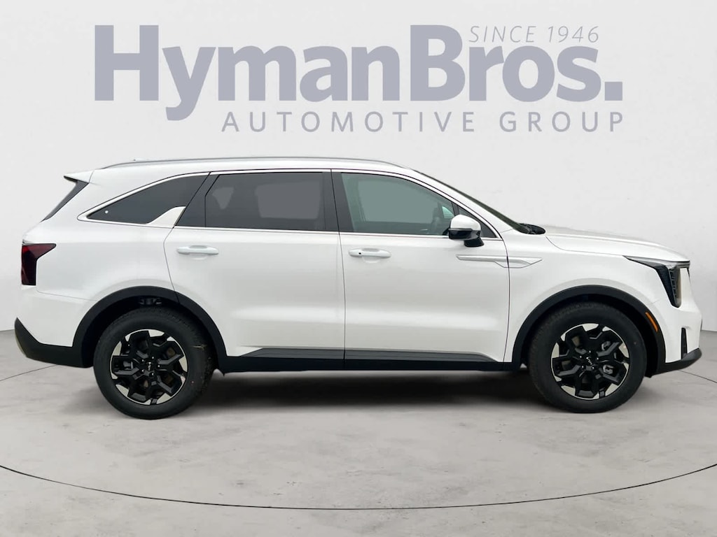 New 2026 Kia Sorento S FWD