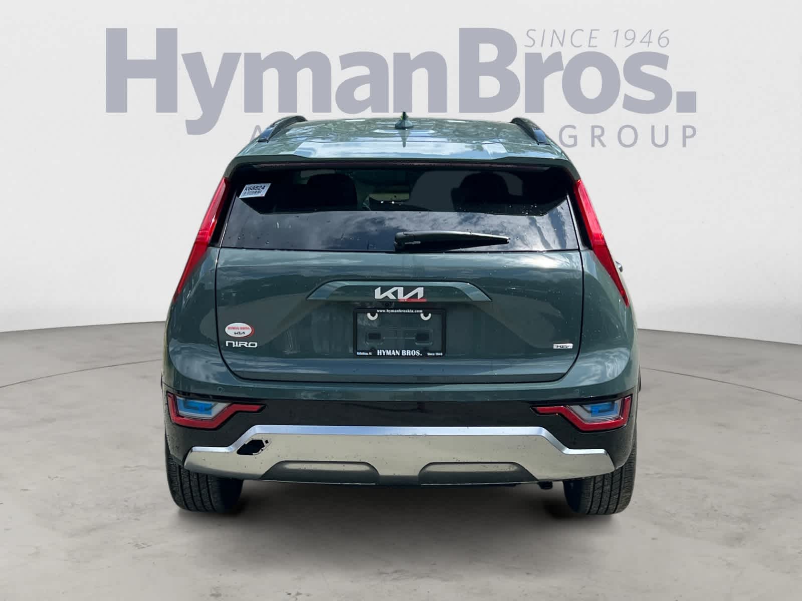 2025 Kia Niro SX Touring photo 4