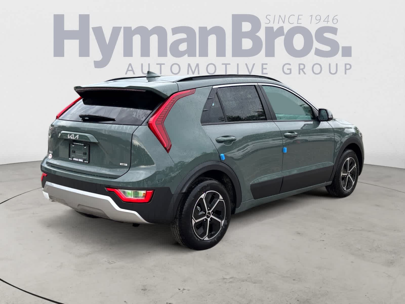 2025 Kia Niro EX photo 3