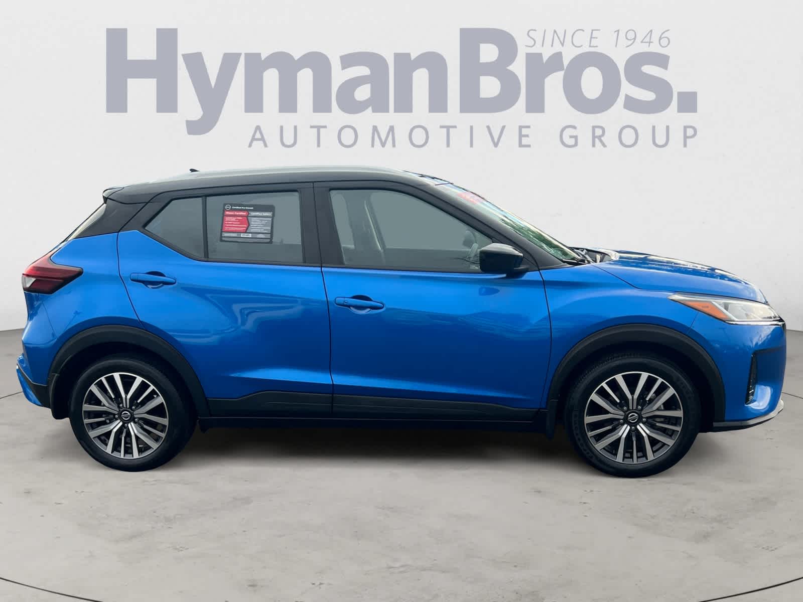 2021 Nissan Kicks SV photo 2