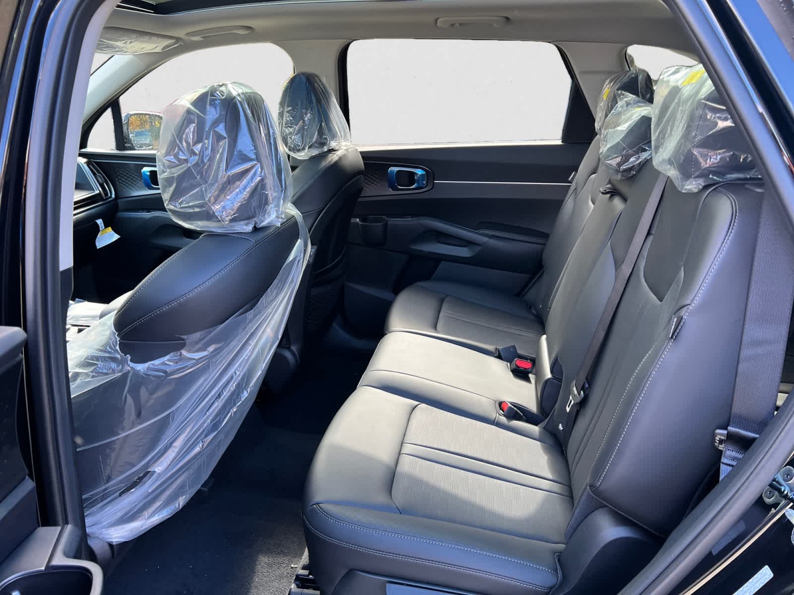 2026 Kia Sorento S - Photo 11