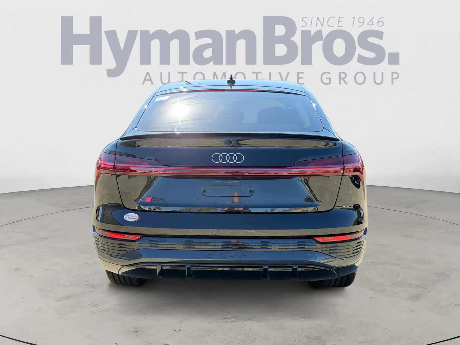 2024 Audi Q8 E-tron line Premium Plus photo 4