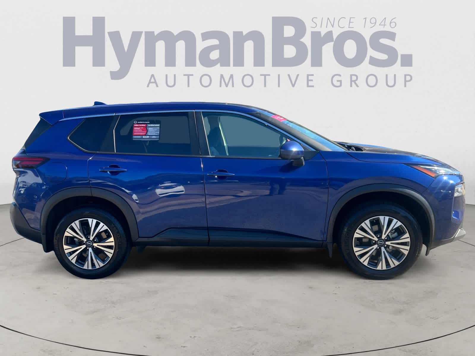 2023 Nissan Rogue SV photo 2