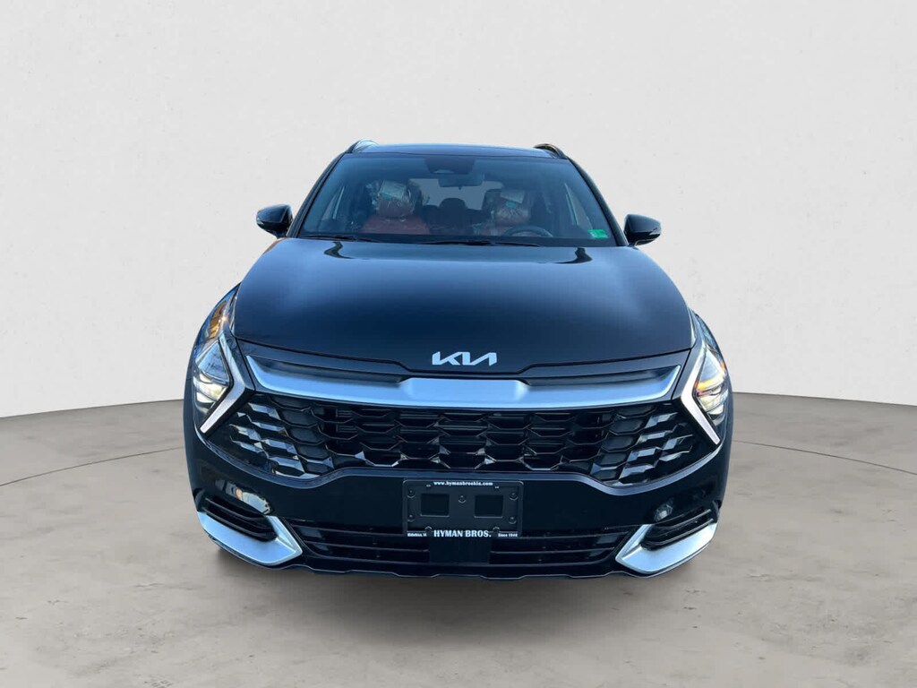 Certified 2025 Kia Sportage SX FWD
