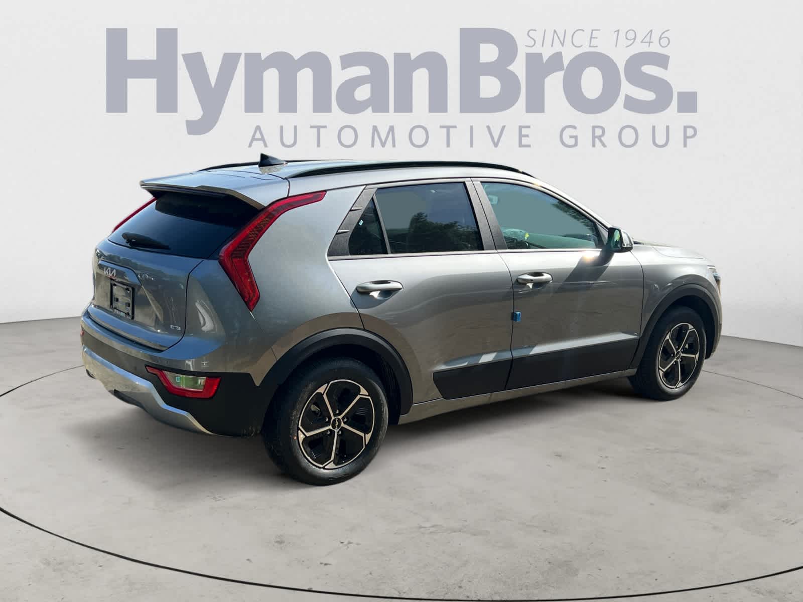2025 Kia Niro EX photo 3
