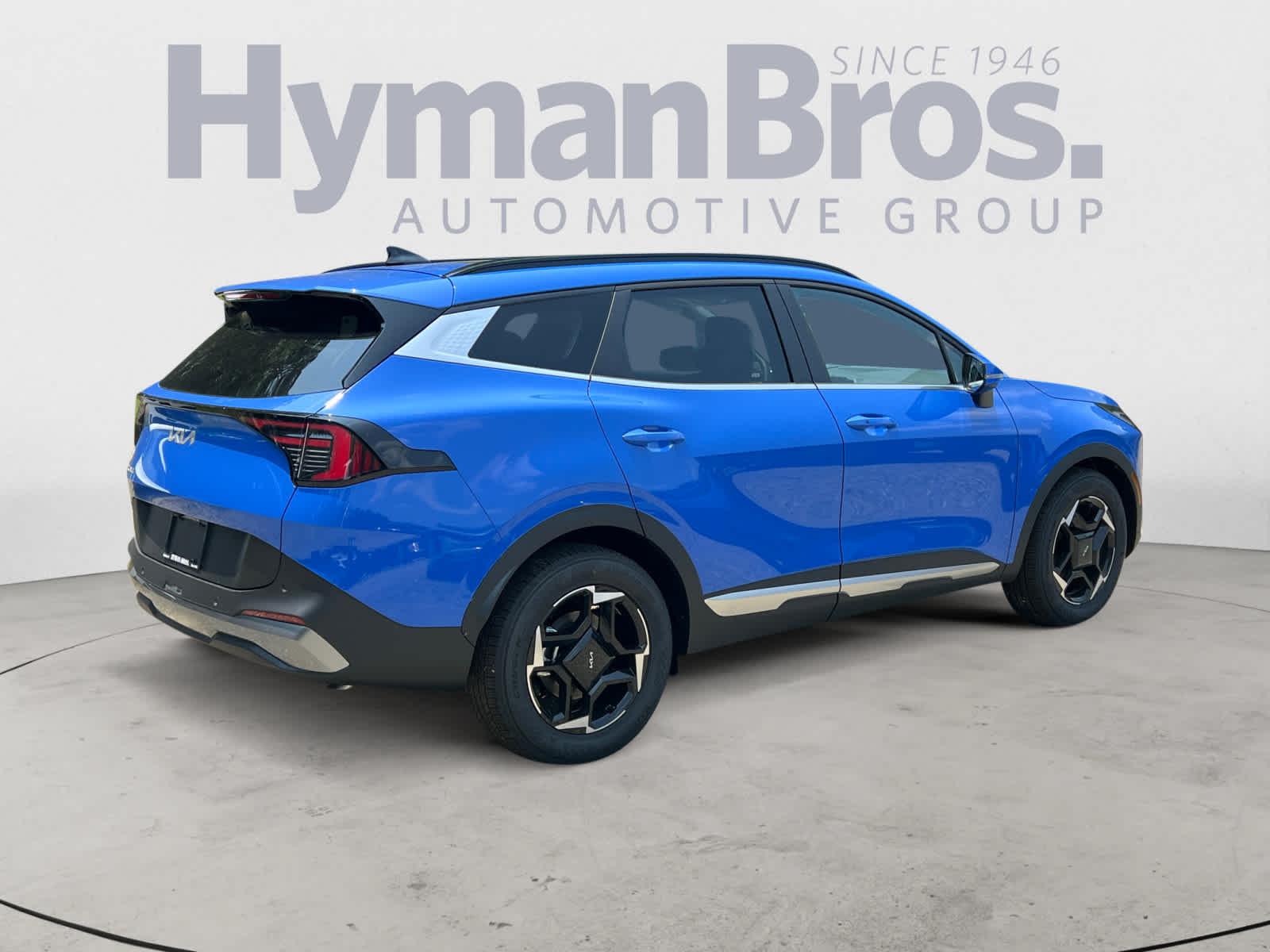 2026 Kia Sportage EX photo 3