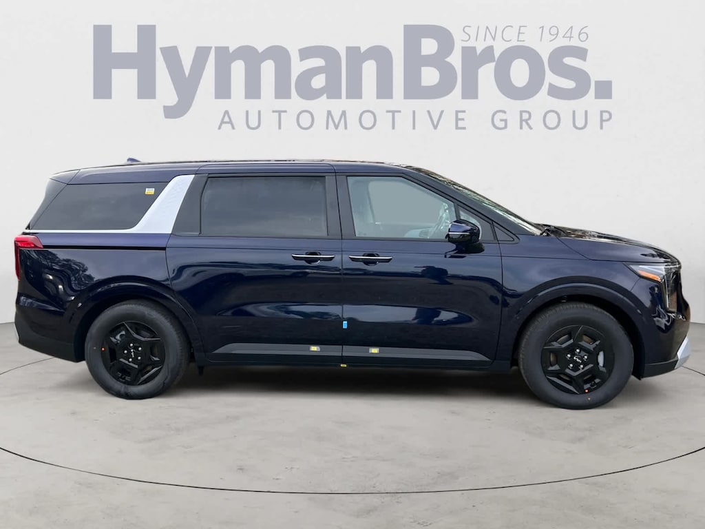 New 2026 Kia Carnival LXS FWD