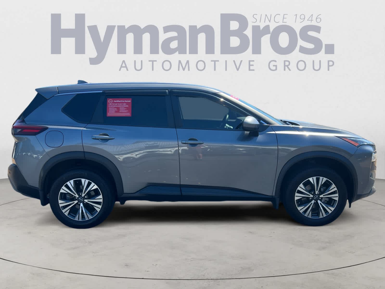 2023 Nissan Rogue SV photo 2