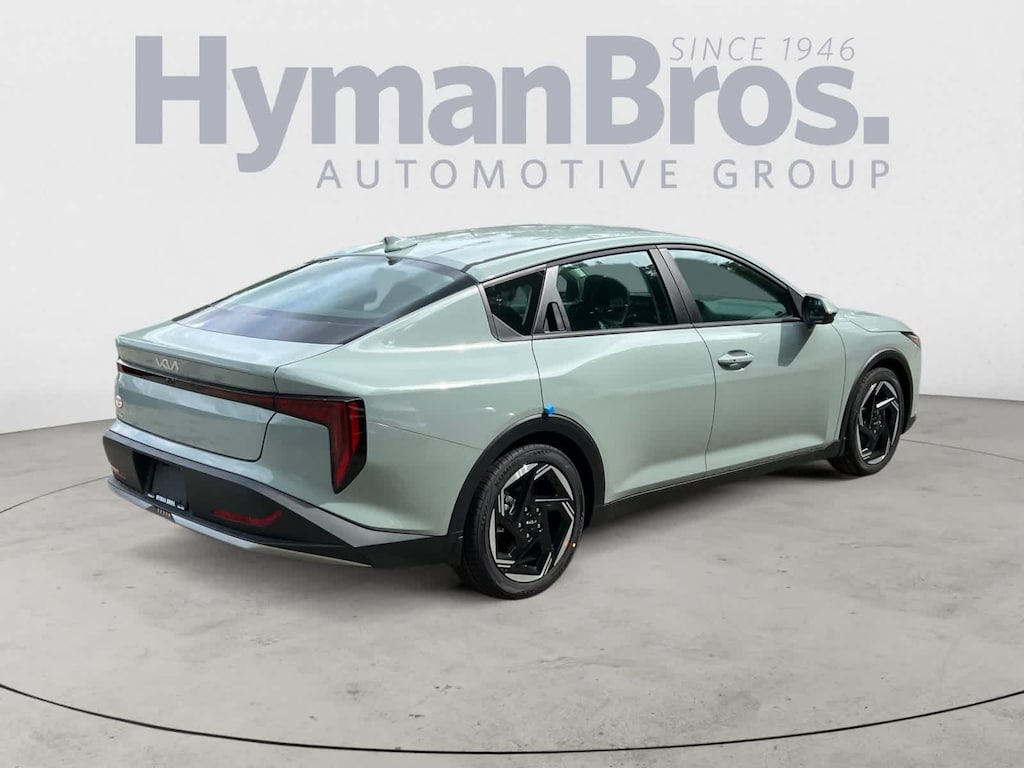 New 2025 Kia K4 EX FWD