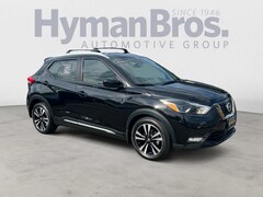 2020 Nissan Kicks SR FWD