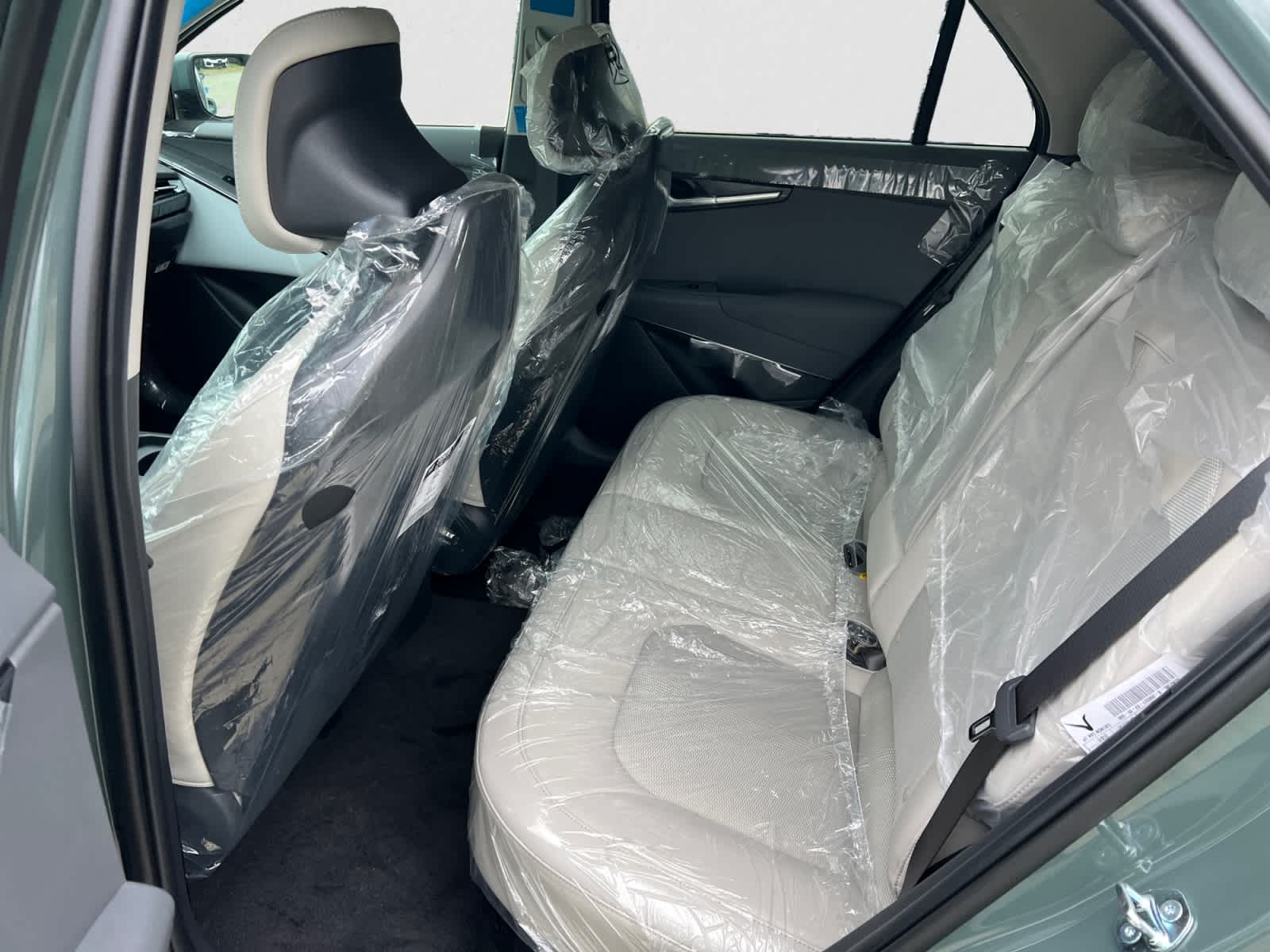 2026 Kia Niro EX HEV's photo