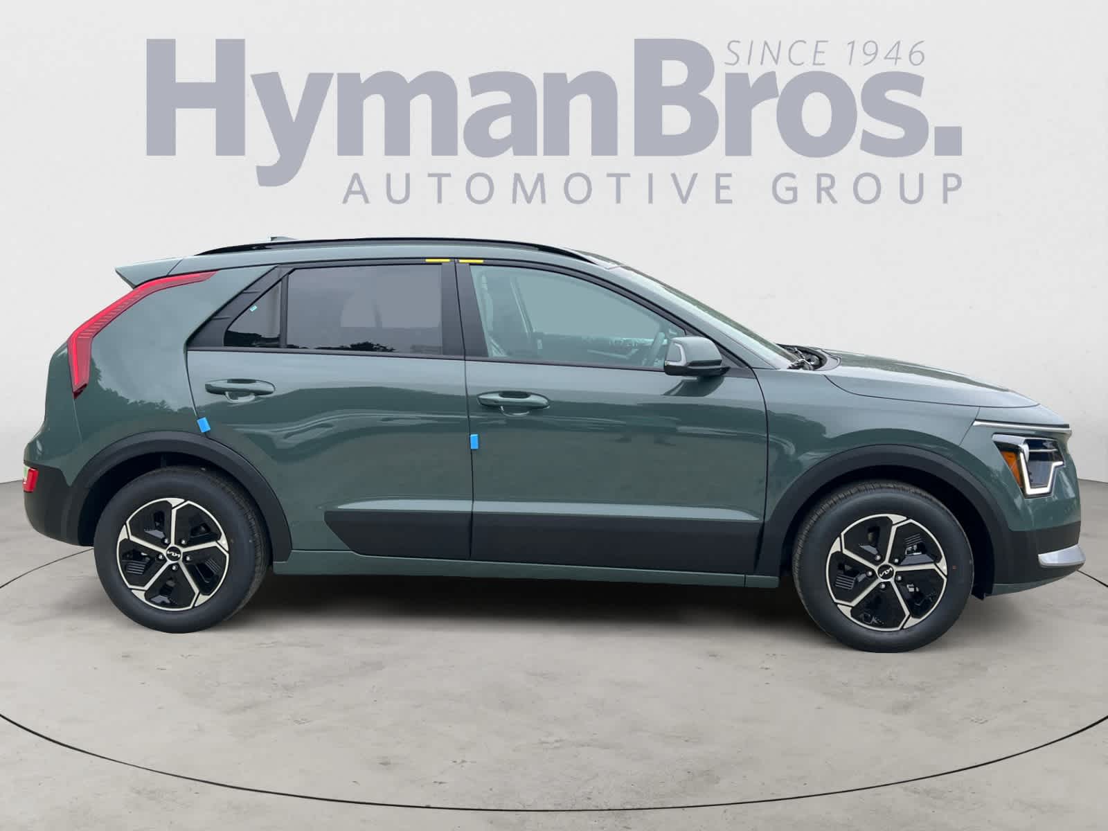 2026 Kia Niro EX HEV's photo