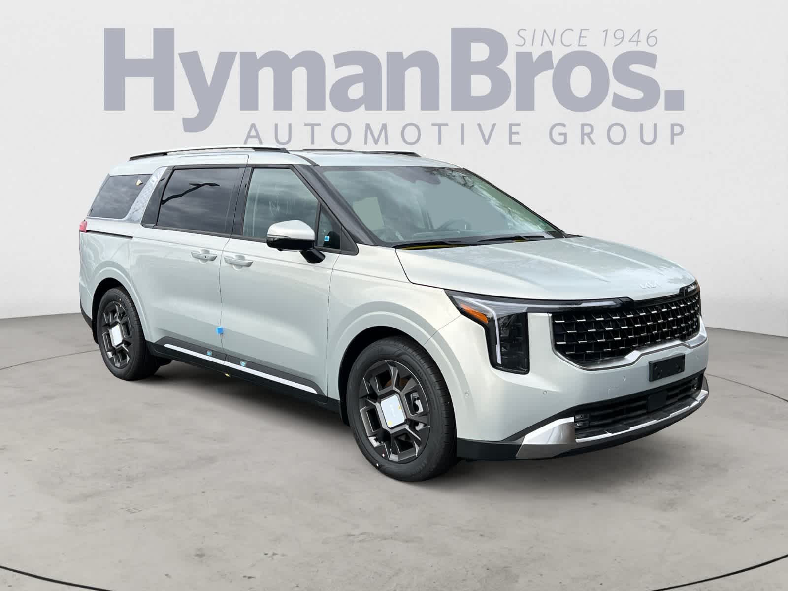 2026 Kia Carnival FWD 