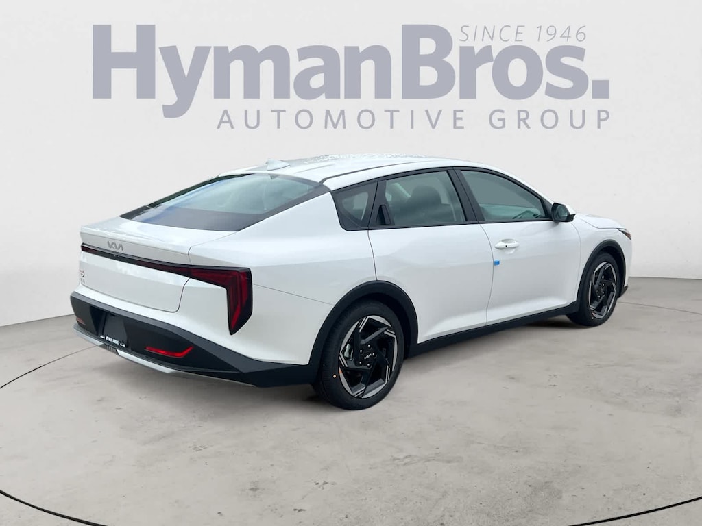 New 2025 Kia K4 EX FWD