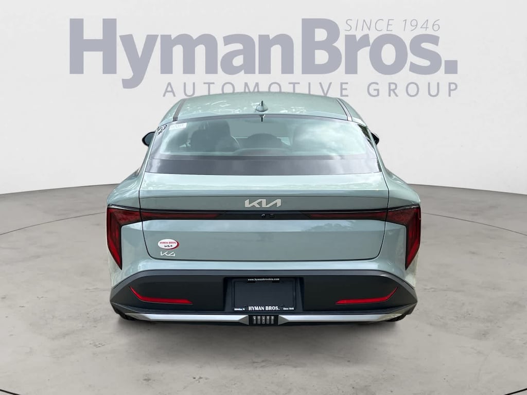 New 2025 Kia K4 EX FWD