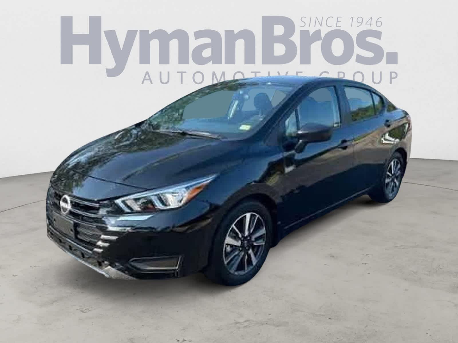 2024 Nissan Versa 1.6 S photo 3