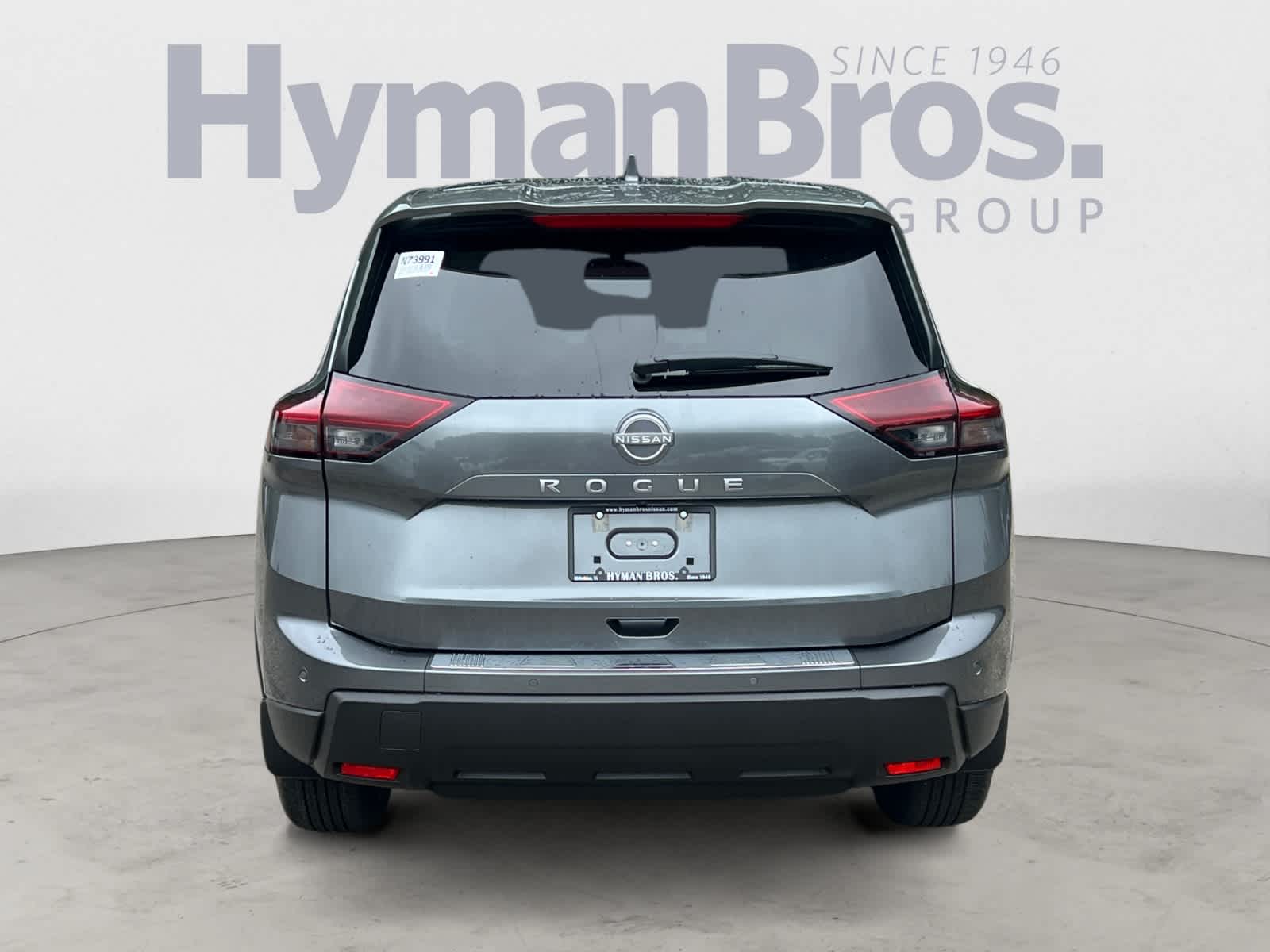 2025 Nissan Rogue SV photo 4