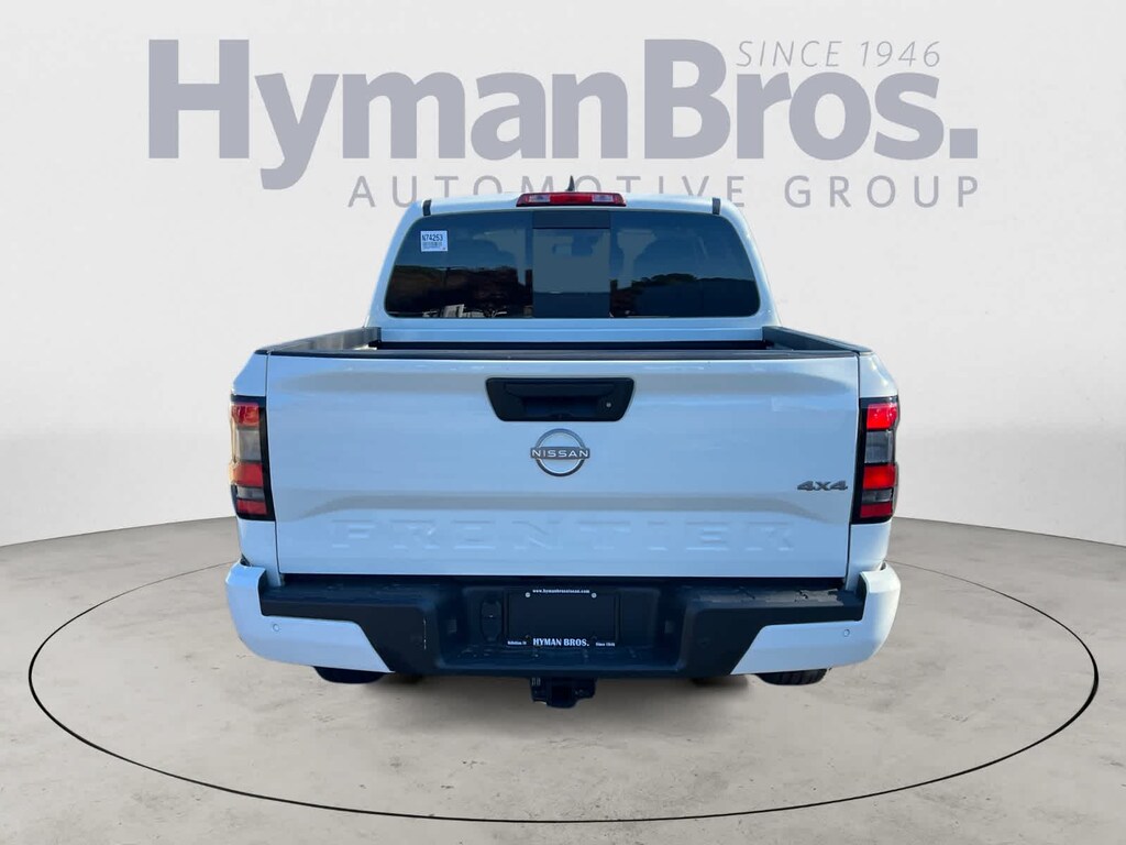 New 2026 Nissan Frontier SV Truck Crew Cab