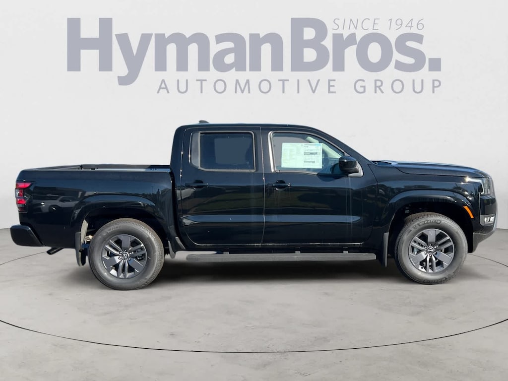 New 2025 Nissan Frontier SV Truck Crew Cab