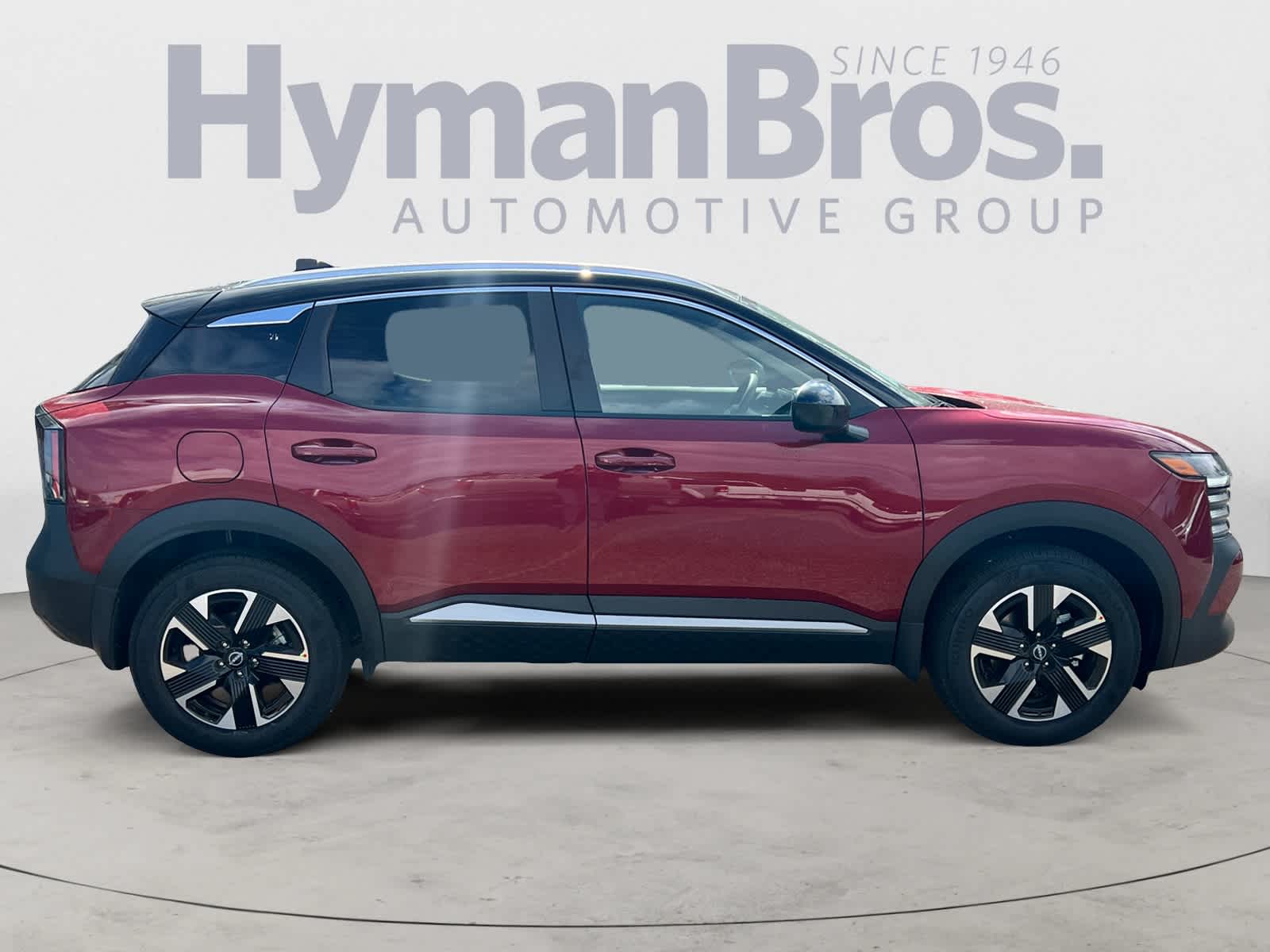 2025 Nissan Kicks SV photo 2
