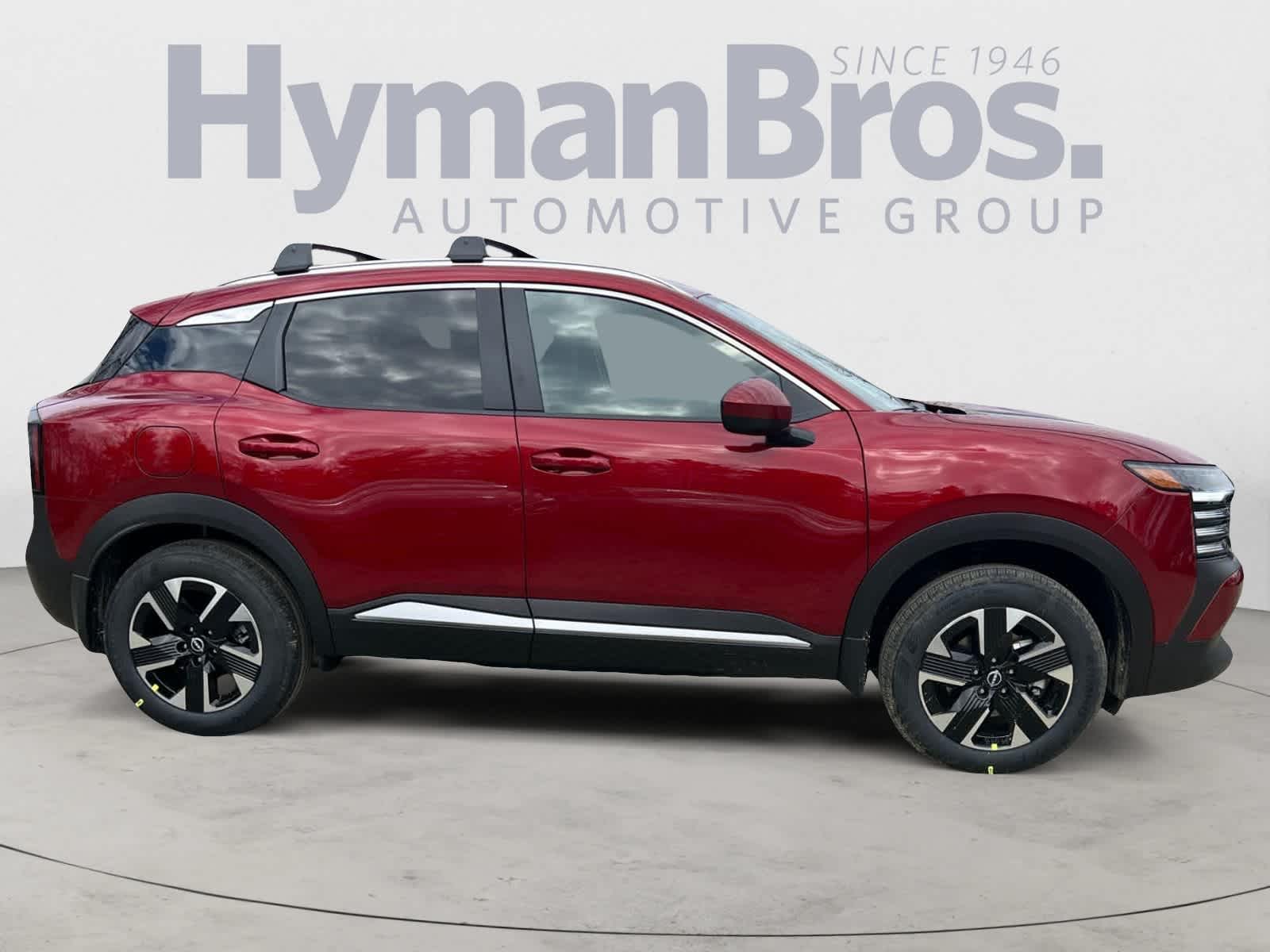 2025 Nissan Kicks SV photo 2