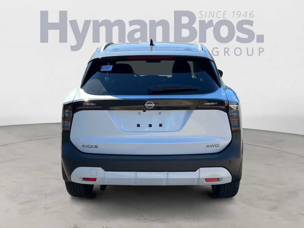 New 2026 Nissan Kicks SV SUV