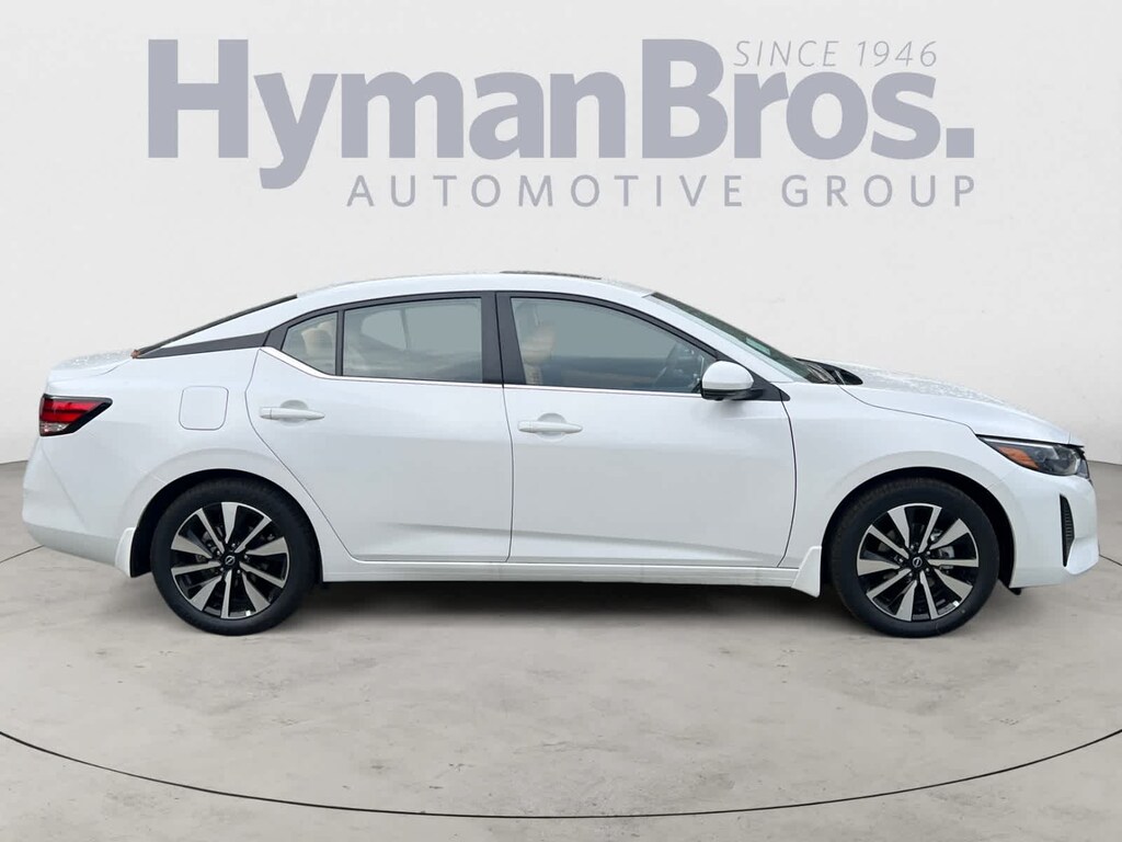 New 2025 Nissan Sentra SV Sedan