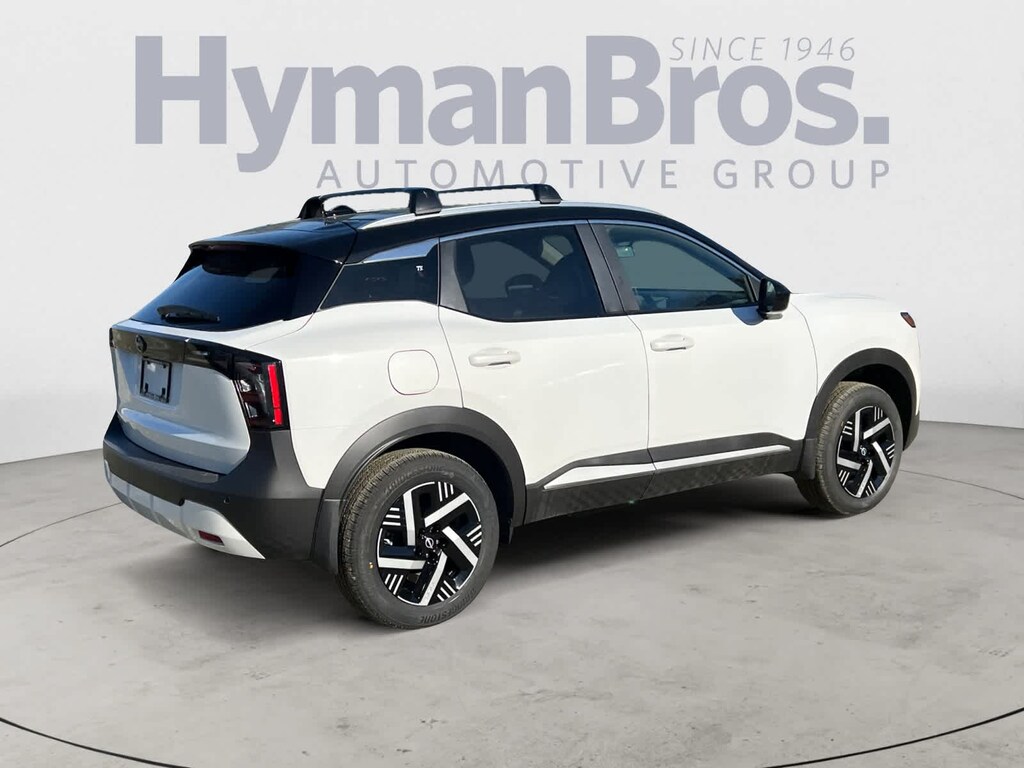 New 2026 Nissan Kicks SV SUV