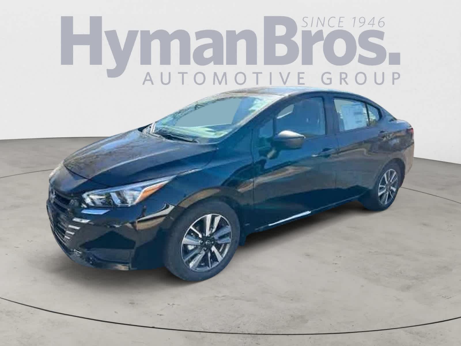 2024 Nissan Versa 1.6 S photo 3