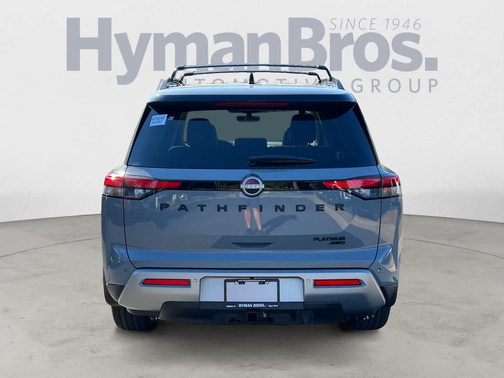 New 2025 Nissan Pathfinder Platinum SUV