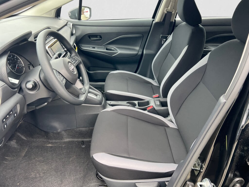 New 2025 Nissan Versa 1.6 S Sedan