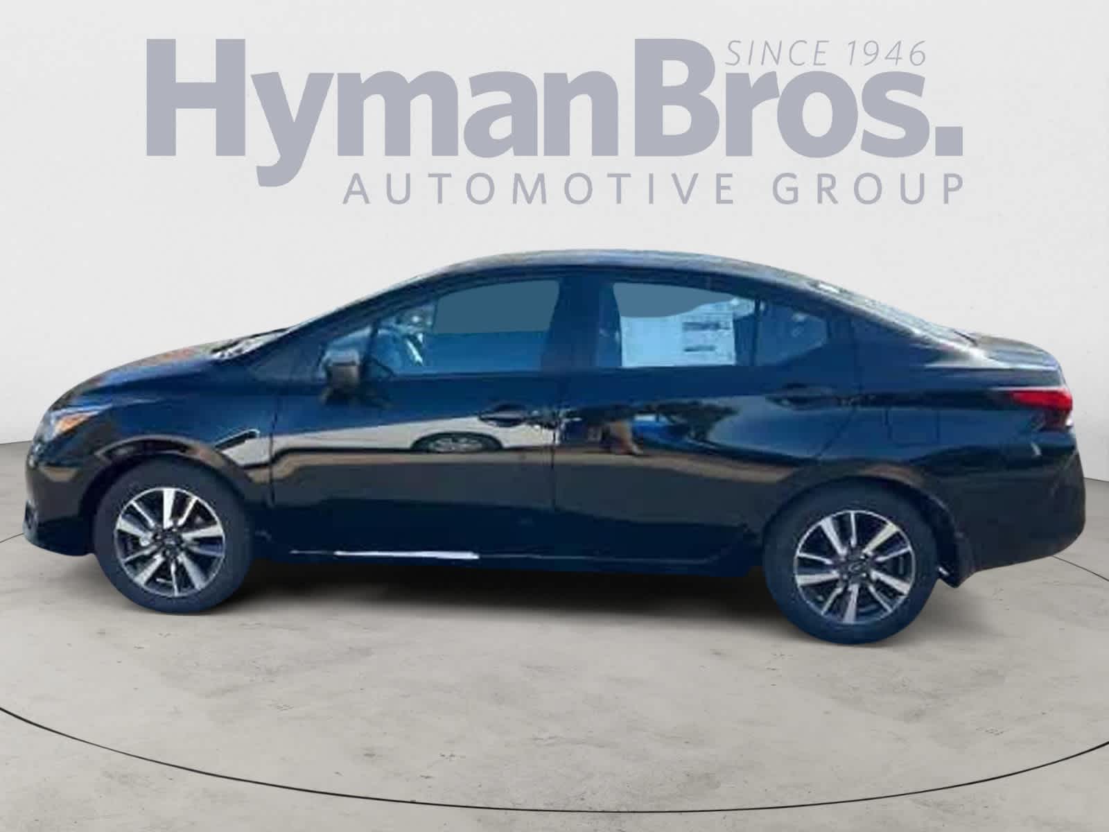 2024 Nissan Versa 1.6 S photo 4